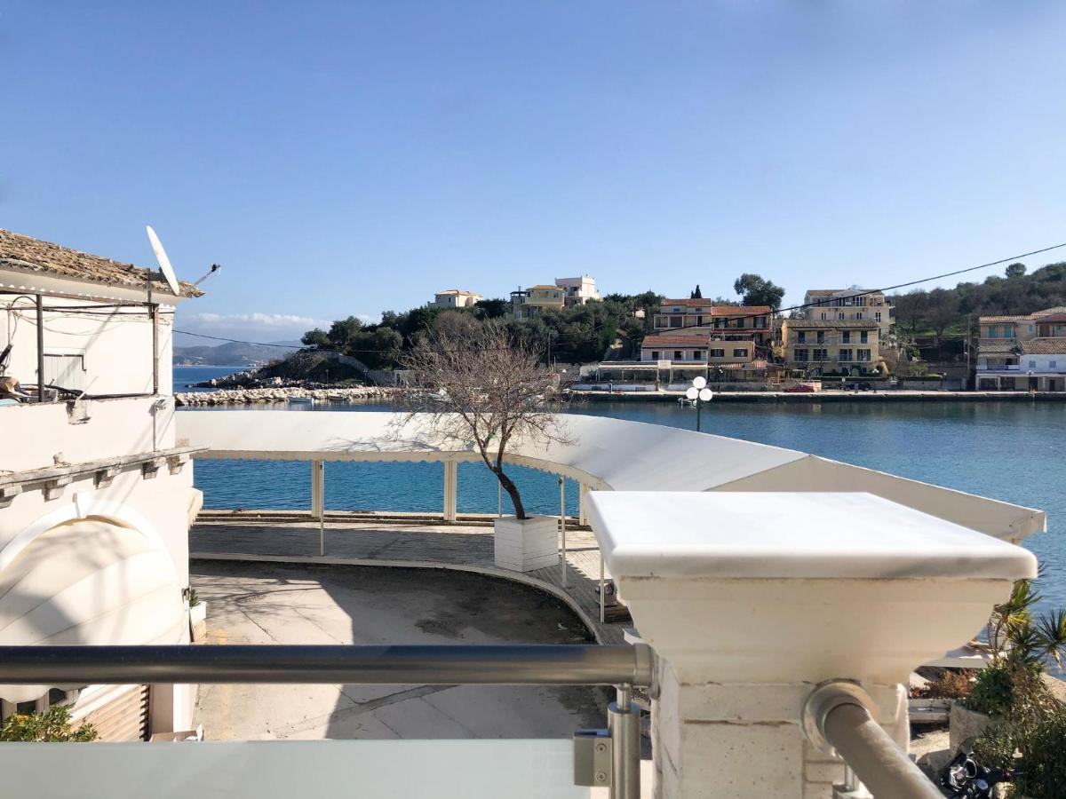 Villa Alekas Harbour House Kassiopi Exterior foto